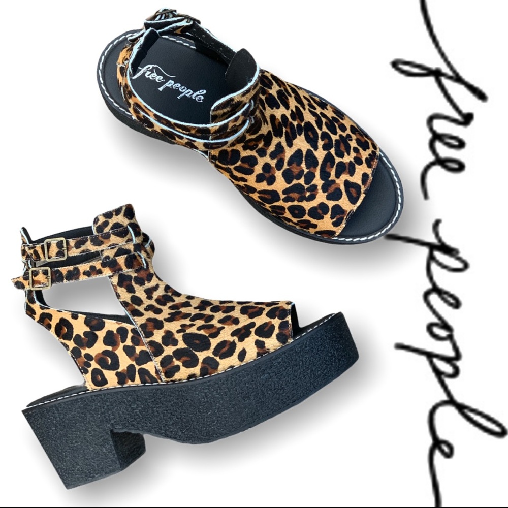 Free People HTF Dollskill Chunky Print Platform - Picture 14 of 14
